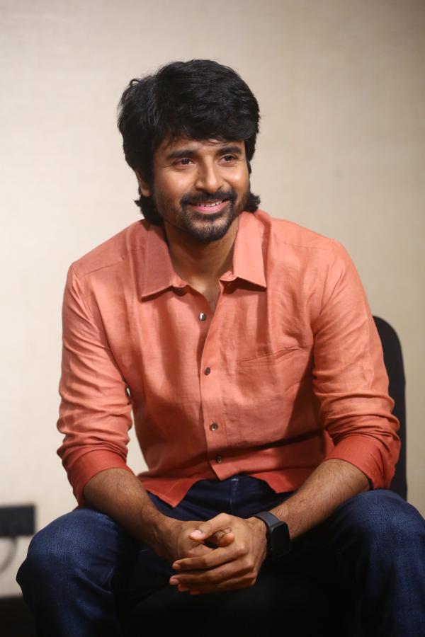 siva-karthikeyan-stills-5.jpg