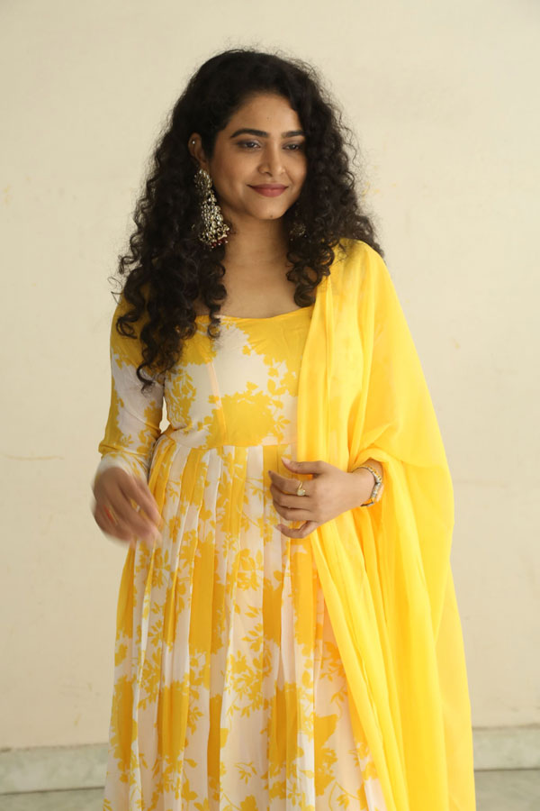 sonakshi-varma-stills-15.jpg