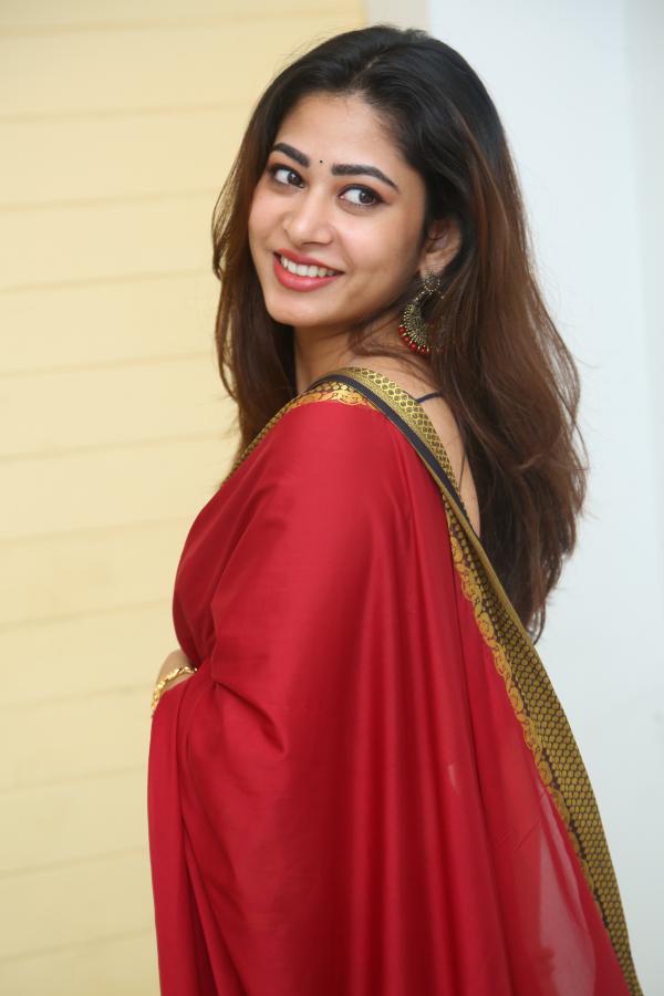 sonutagore-stills-4.jpg