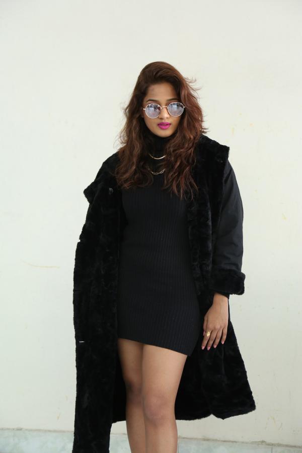sravani-stills-9.jpg