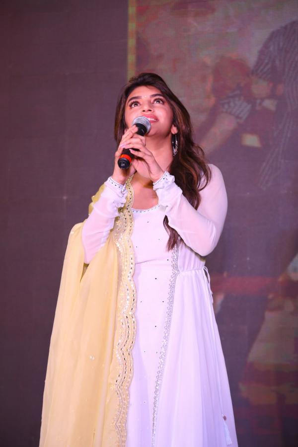 sree-leela-stills-12.jpg