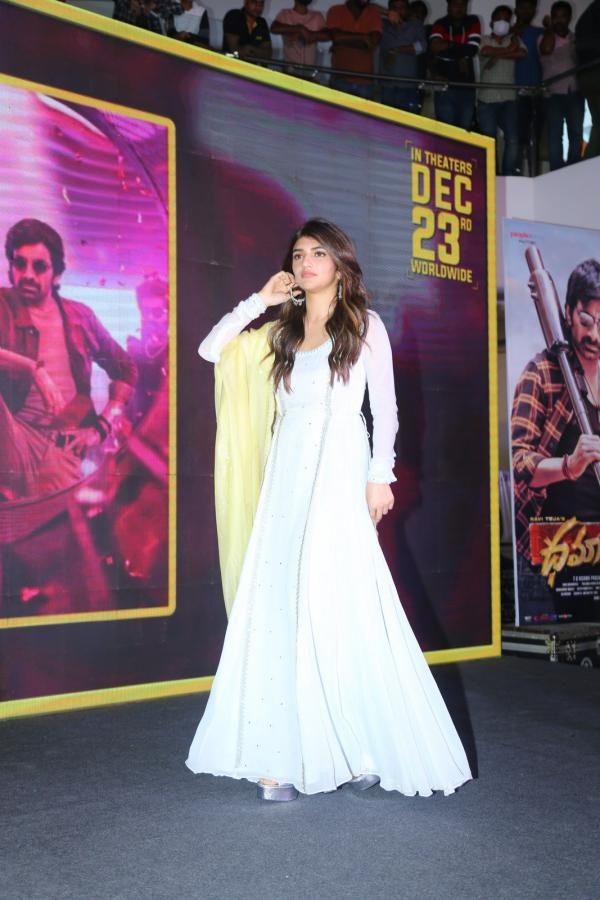 sree-leela-stills-17.jpg