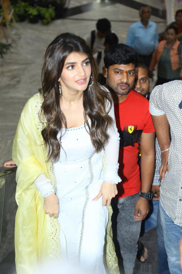 sree-leela-stills-2.jpg