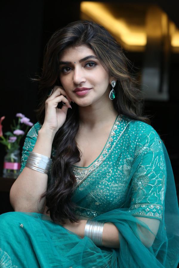 sree-leela-stills-3-2.jpg