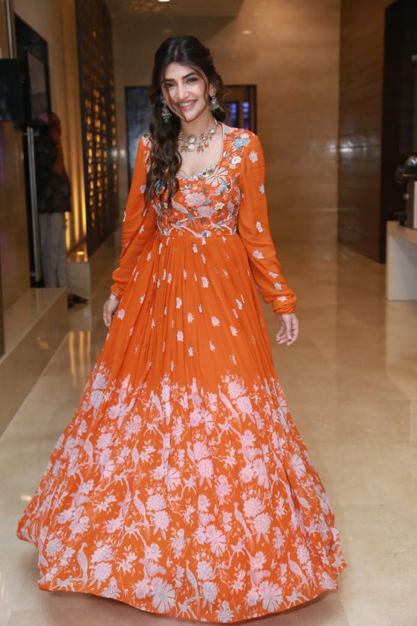 sree-leela-stills-4-12.jpg