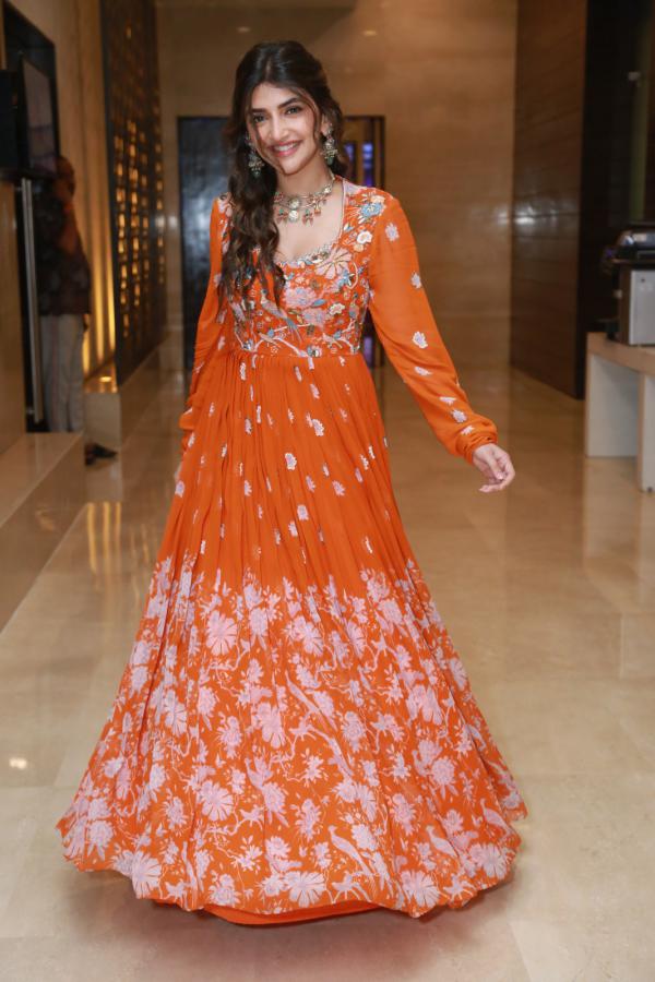 sree-leela-stills-4-13.jpg