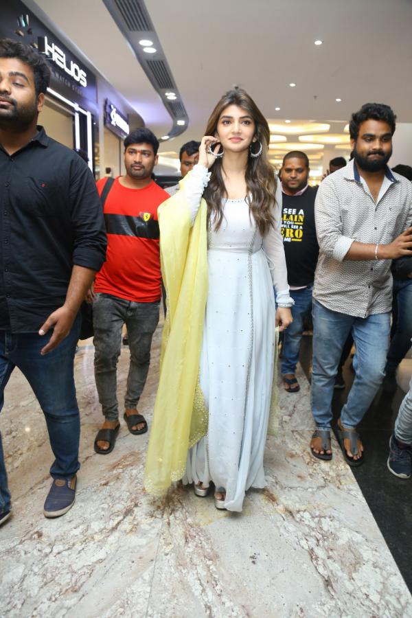 sree-leela-stills-6.jpg