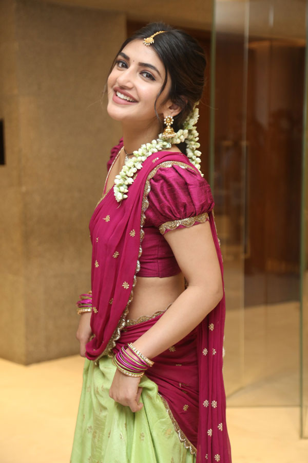 sree-leela-stills-8-8.jpg