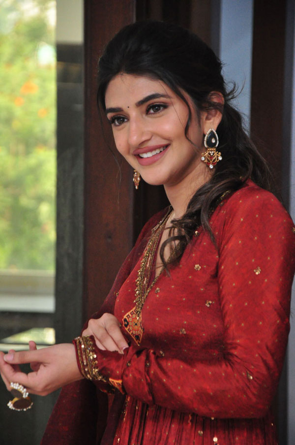 sreeleela-stills-2-14.jpg