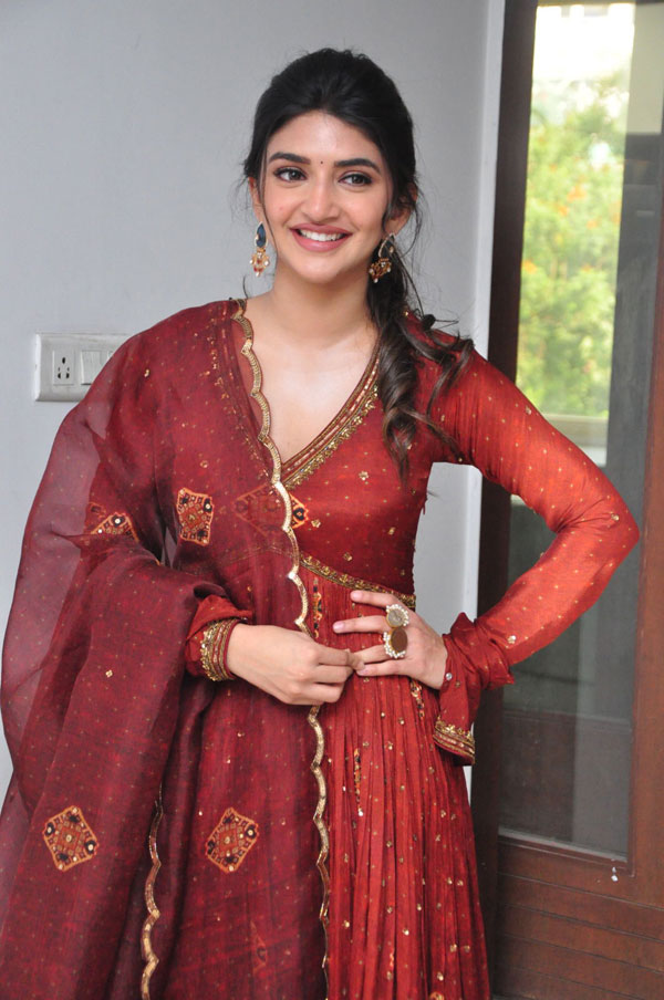 sreeleela-stills-2-5.jpg