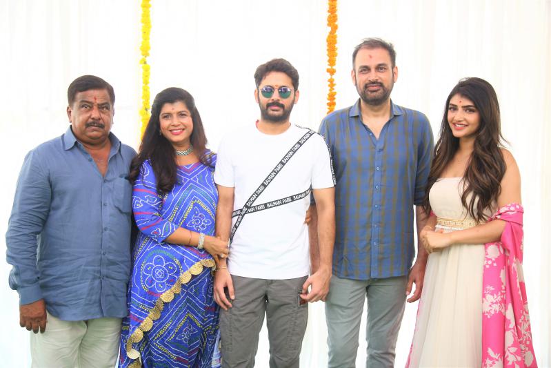 sreshth-movies-production-no-9-launch-5.jpg