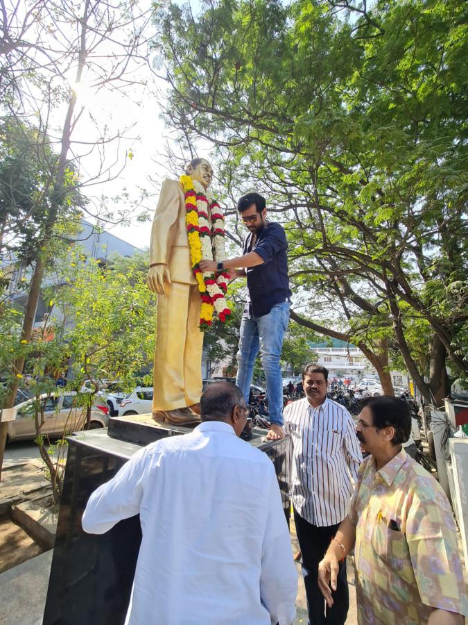 sri-d-ramanaidu-death-anniversary-4.jpg