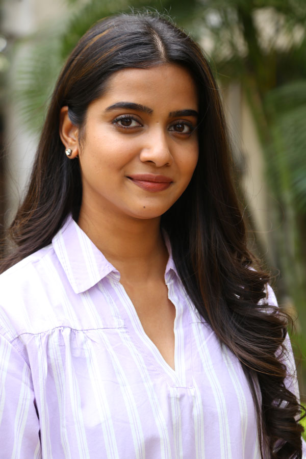 sri-gouri-priya-stills-4.jpg
