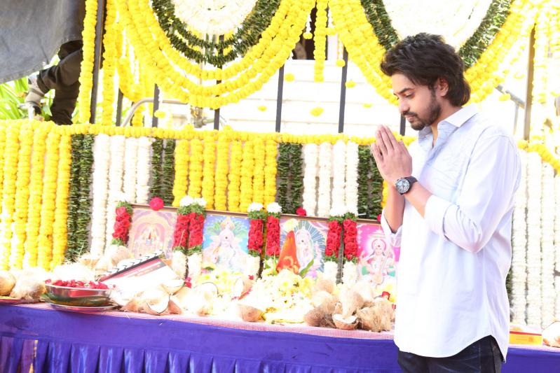 sri-lalithambika-production-no1-movie-opening-25.jpg