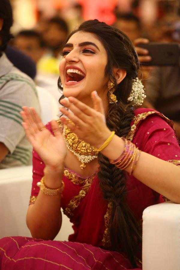 sri-leela-stills-6.jpg