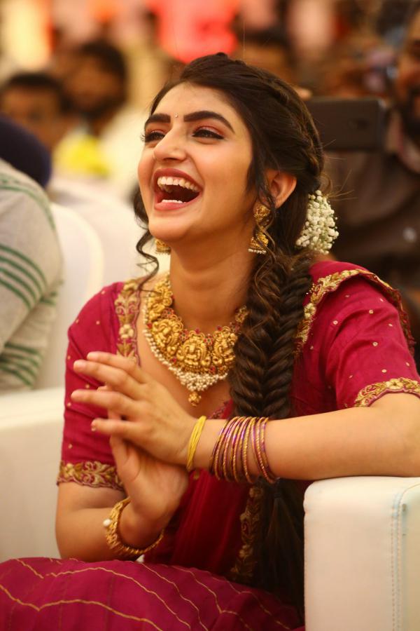 sri-leela-stills-7.jpg