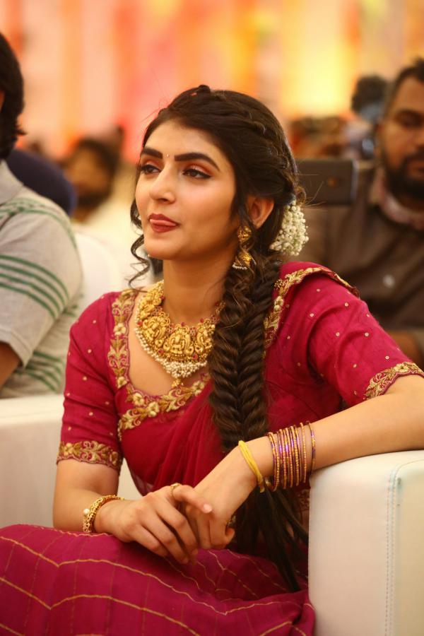 sri-leela-stills-8.jpg