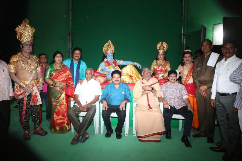 sri-satya-sai-avatharam-movie-launch-2.jpg