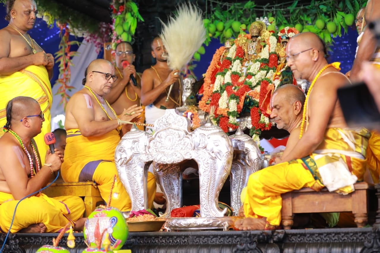 sri-seetharamula-kalyanam-at-bhadrachalam-1.jpg