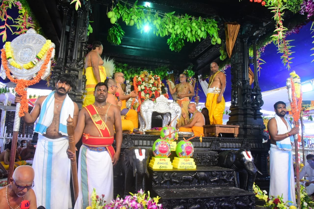 sri-seetharamula-kalyanam-at-bhadrachalam-11.jpg