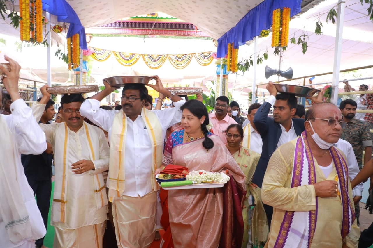 sri-seetharamula-kalyanam-at-bhadrachalam-7.jpg