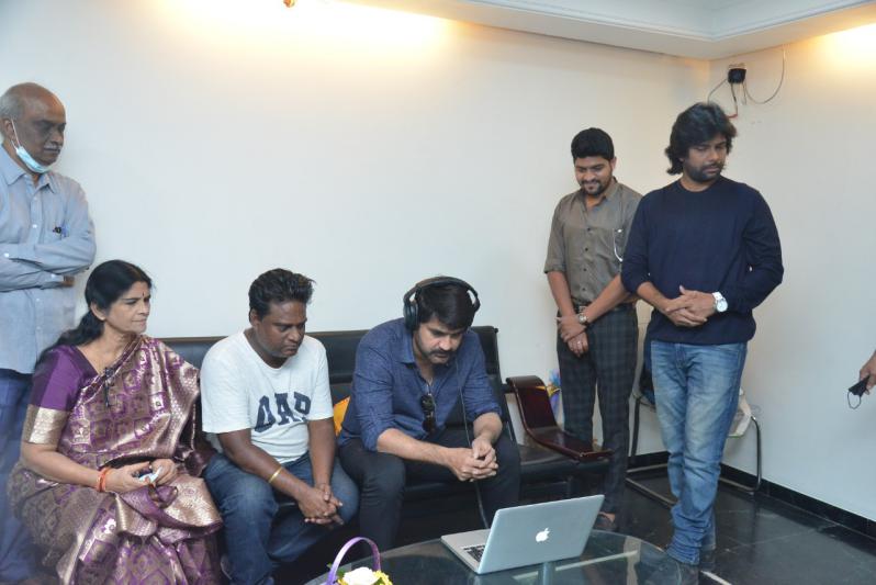 srikanth-release-mad-song-in-poison-movie-6.jpg