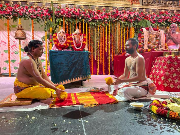 srinivasa-kalyanam-at-tana-conference-9-july-2023-12.jpg