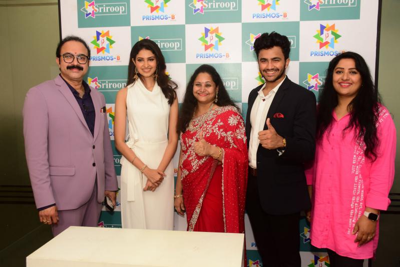 sriroop-clinic-for-skin-hair-launch-at-jubilee-hills-3.jpg