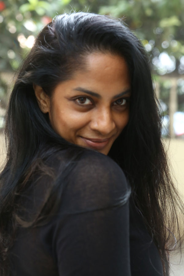 sriya-reddy-stills-6.jpg