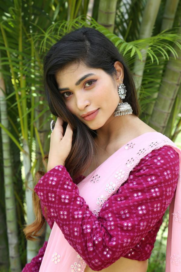 subhasree-stills-4.jpg