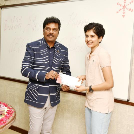 suchirindia-ceo-lion-kiron-supporting-ms-keyura-2.jpg