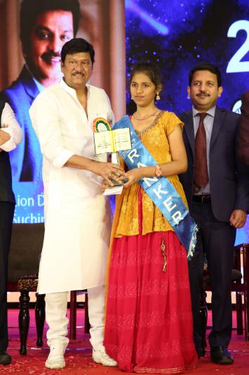 suchirindia-foundation-29th-national-state-level-awards-at-ravindra-bharathi-17.jpg