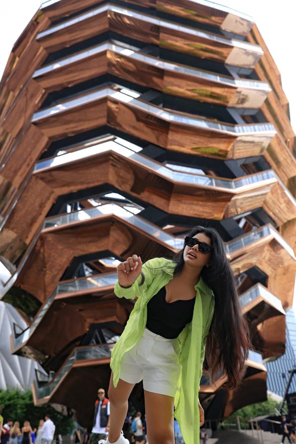 Sumaya Reddy Stills