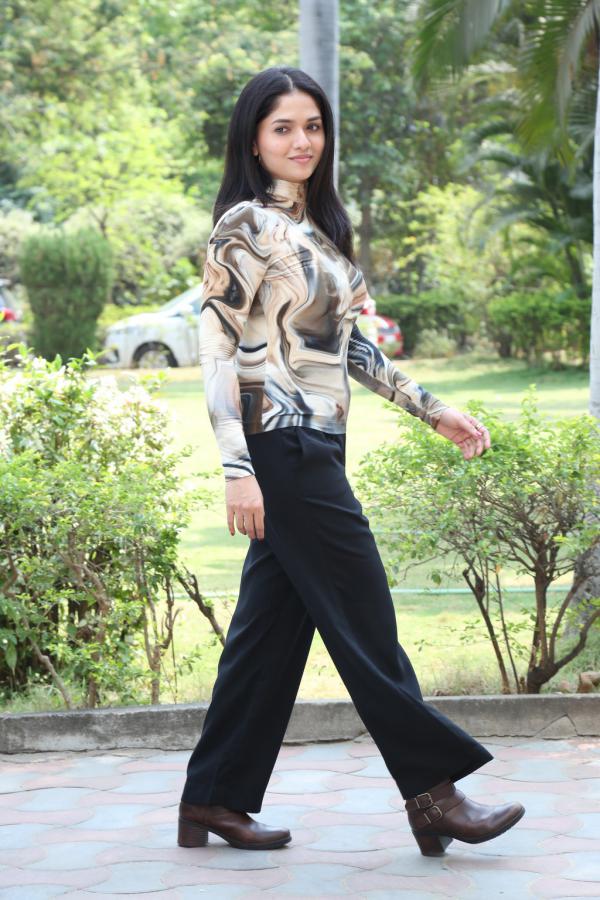 sunaina-stills-16.jpg