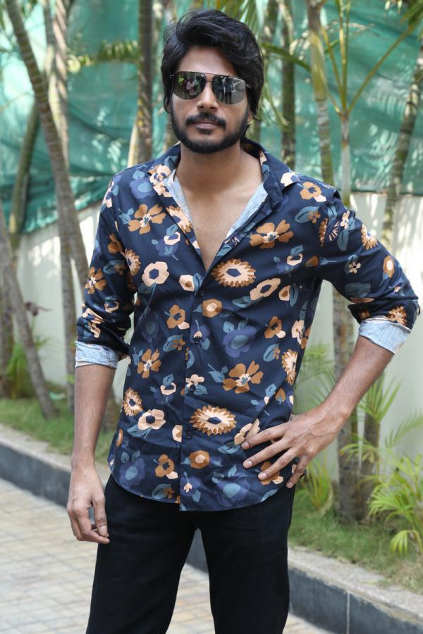 sundeep-kishan-stills-2.jpg