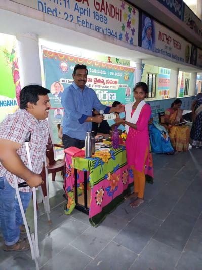 tana-adarana-distributed-rugs-to-kgbv-school-3-dec-2022-2.jpg