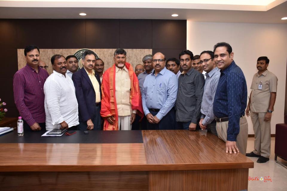 tana-babu4-1482230765.jpg