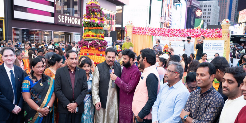 tana-bathukamma-celebrations-in-ny-part-2-13.jpg