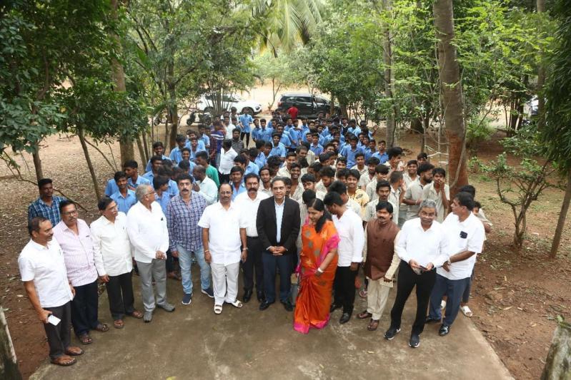 tana-chaitanya-sravanthi-at-kti-in-vizag-14-dec-2022-2.jpg