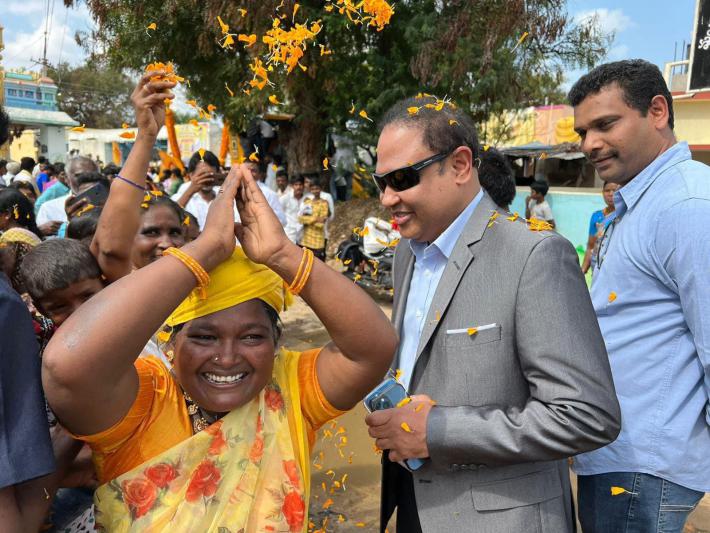 tana-chaitanya-sravanthi-inauguration-in-avulenna-village-2-dec-2022-15.jpg