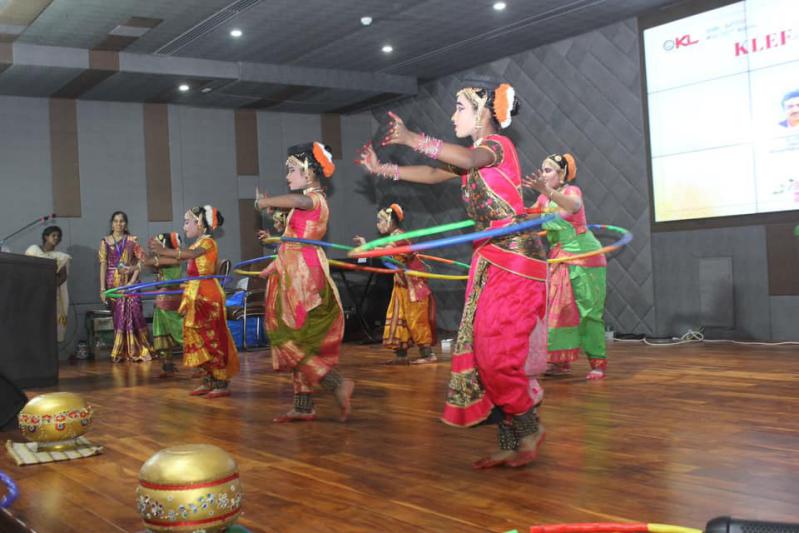 tana-chaitanya-sravanthi-program-at-kl-university-19-dec-2022-8.jpg
