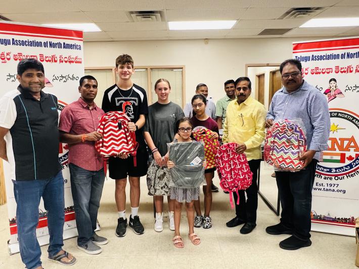 tana-distribution-backpacks-for-students-in-dallas-5-aug-2022-3.jpg