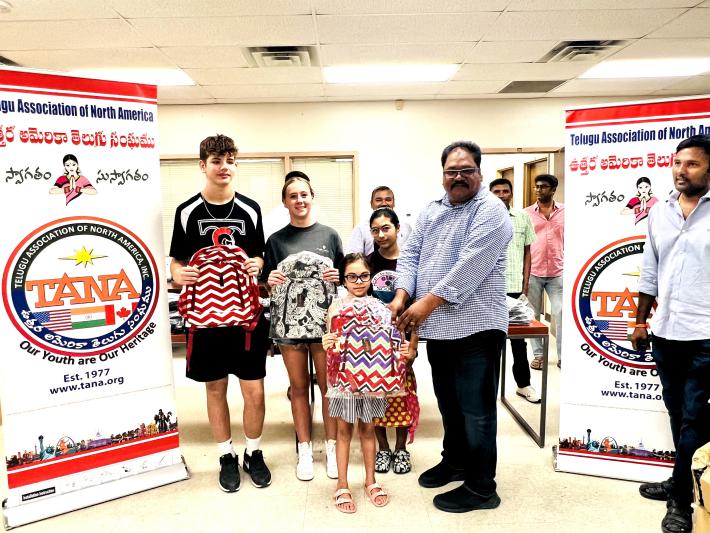 tana-distribution-backpacks-for-students-in-dallas-5-aug-2022-4.jpg