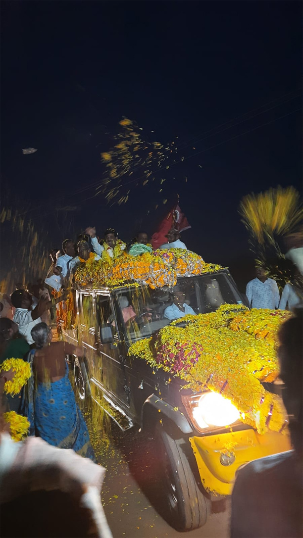 tana-executive-vice-president-niranjan-srungavarapu-car-rally-9.jpg