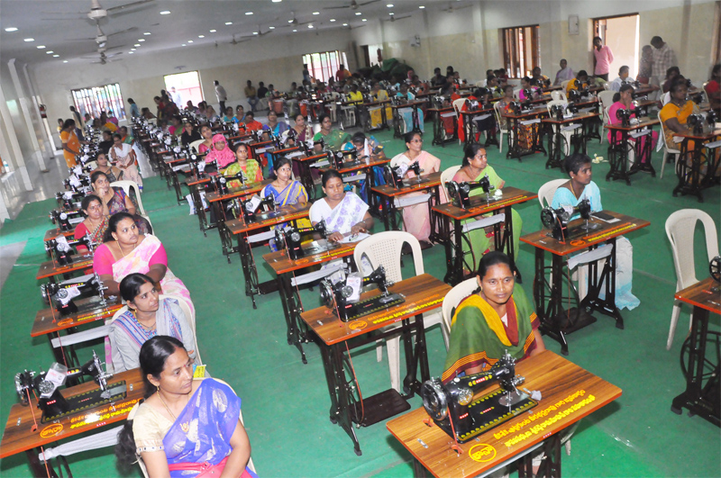 tana-foundation-distribution-of-100-sewing-machines-31-aug-2023-3.jpg
