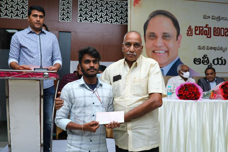 tana-foundation-distribution-of-scholarships-to-students-24-dec-2021-10.jpg