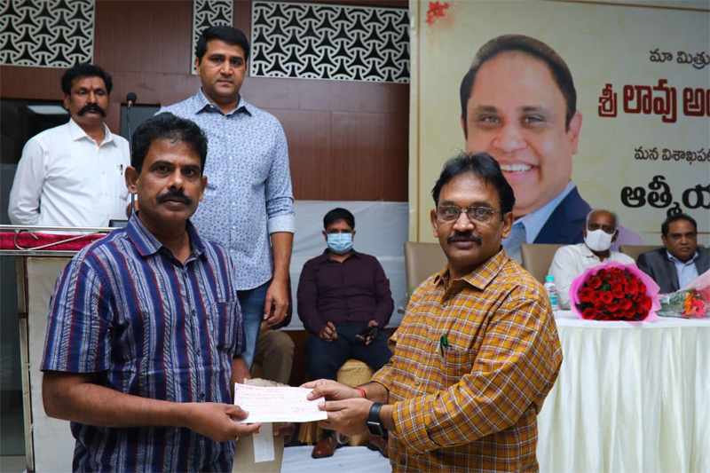 tana-foundation-distribution-of-scholarships-to-students-24-dec-2021-13.jpg