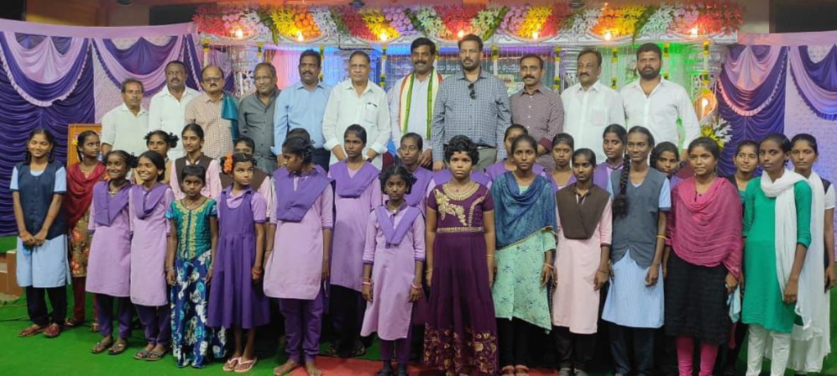 TANA Foundation Donates Bicycles to Students 5 Dec 2022