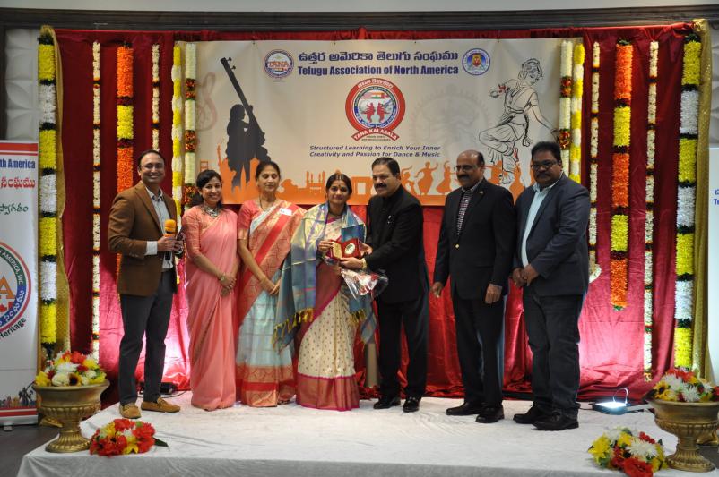tana-kalasala-teachers-facilitation-at-dallas-17.jpg
