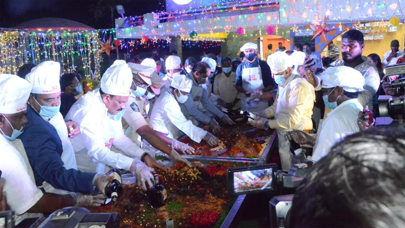 tana-leaders-participated-christmas-celebration-20-dec-2021-2.jpg